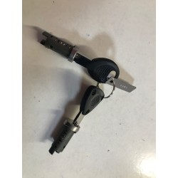 JUEGO DE CERRADURAS PIAGGIO...