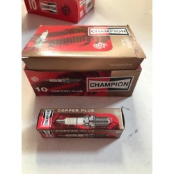 CAJA DE 10 BUJÍAS CHAMPION...