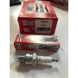 CAJA DE 10 BUJÍAS CHAMPION...