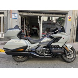 HONDA GOLDWING 1800 DE...