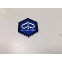 LOGOTIPO PIAGGIO ADHESIVO