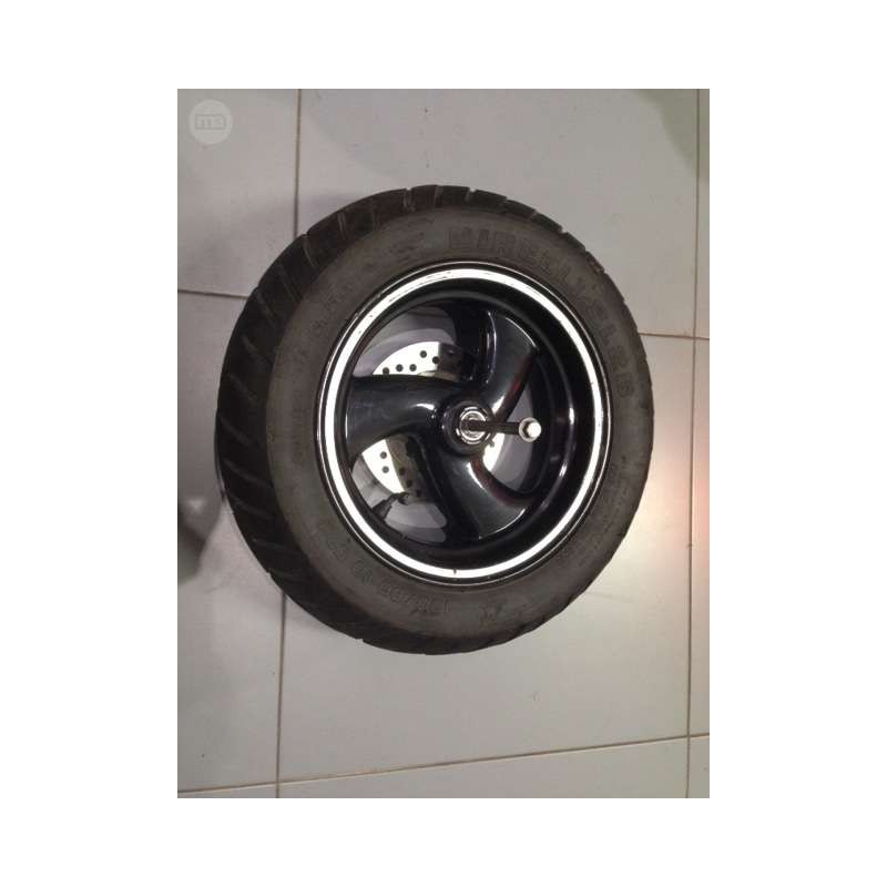 RUEDA DELANTERA COMPLETA HONDA SFX 50 DE SEGUNDA MANO