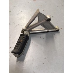 ESTRIBERA DERECHA GILERA KZ 125