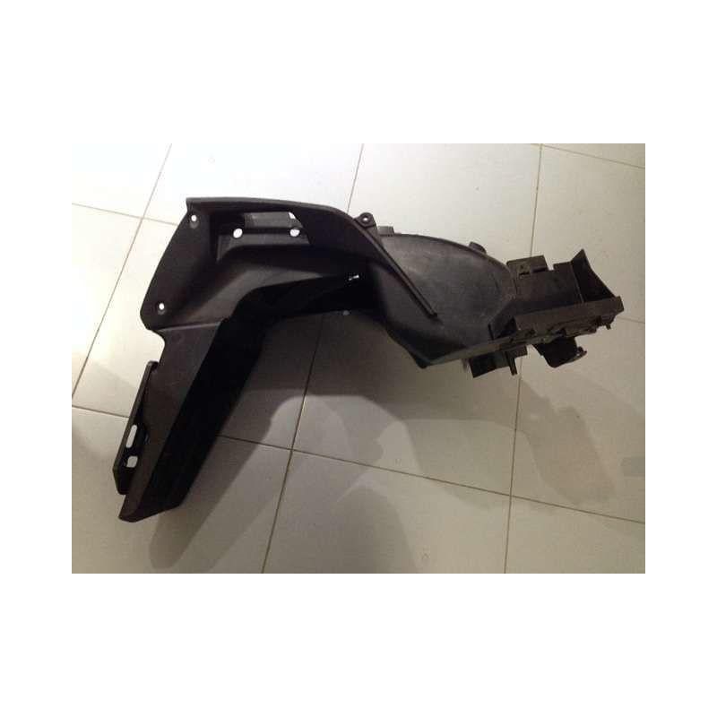 GUARDABARROS+PORTAMATRÍCULA HONDA ST1300