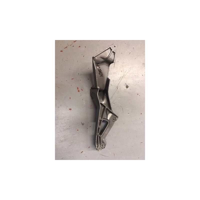 SOPORTE ASIDEROS HONDA DEAUVILLE 700 DE SEGUNDA MANO