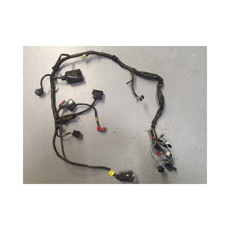 Instalación eléctrica de Honda CBF 250 de segunda mano