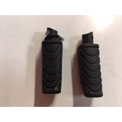 Juego de estriberas de Honda Vision 110 2014 de segunda mano