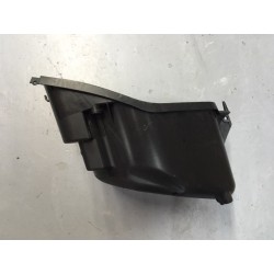 Cofre bajo asiento de Honda Vision 110 2014 de segunda mano