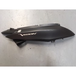 Tapa lateral derecha de Honda Vision 110 2014 de segunda mano