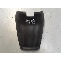 Carenado inferior central de Honda Vision 110 2014 de segunda mano