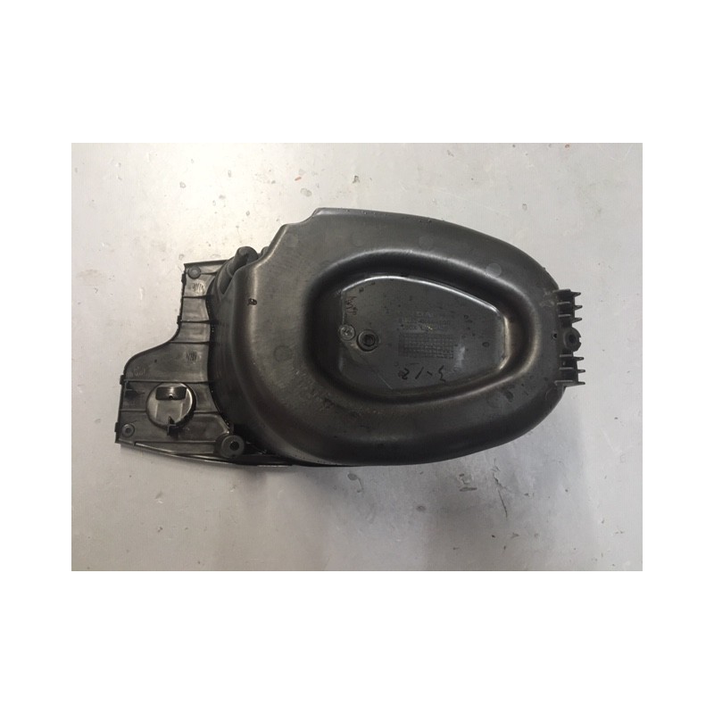 Cofre bajo asiento de Honda Vision 110 2017 de segunda mano