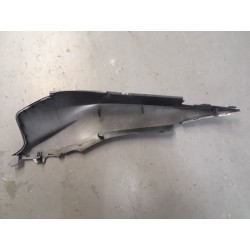 Tapa lateral derecha de Honda Vision 110 2017 de segunda mano