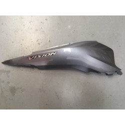 Tapa lateral derecha de Honda Vision 110 2017 de segunda mano