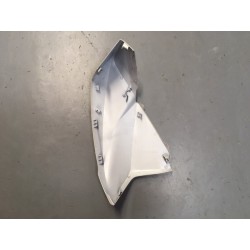 Carenado lateral derecho de Honda Forza 125 2017 de segunda mano