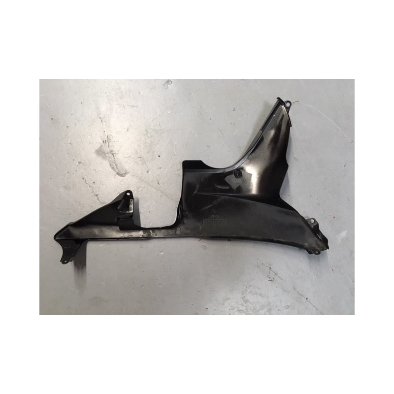Carenado lateral inferior izquierdo de Honda CBR 600 de segunda mano