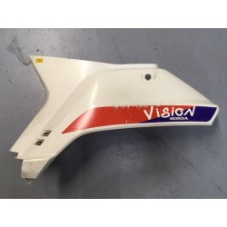 Carenado lateral izquierdo de Honda Vision 50 de segunda mano