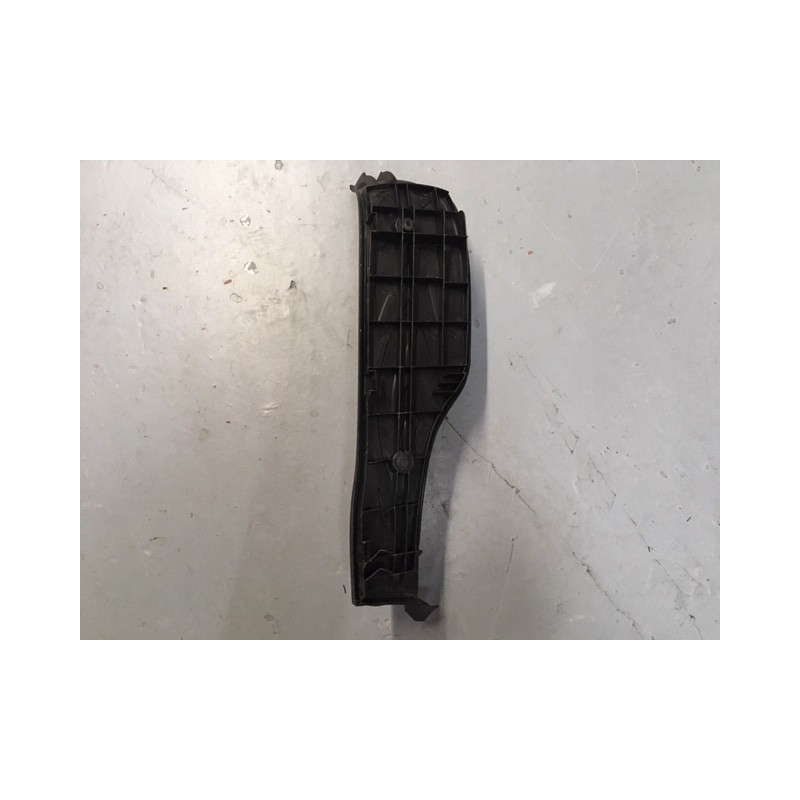 Piso derecho de Honda X8R de segunda mano