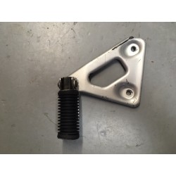 Soporte estribo trasero izquierdo de Honda Transalp 600 de segunda mano