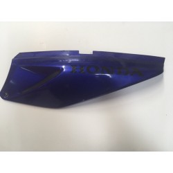Tapa lateral izquierda de Honda Varadero 125 de segunda mano