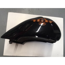 Cubre depósito de Derbi Fénix 50