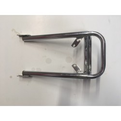 Porta bultos cromado de moto clásica