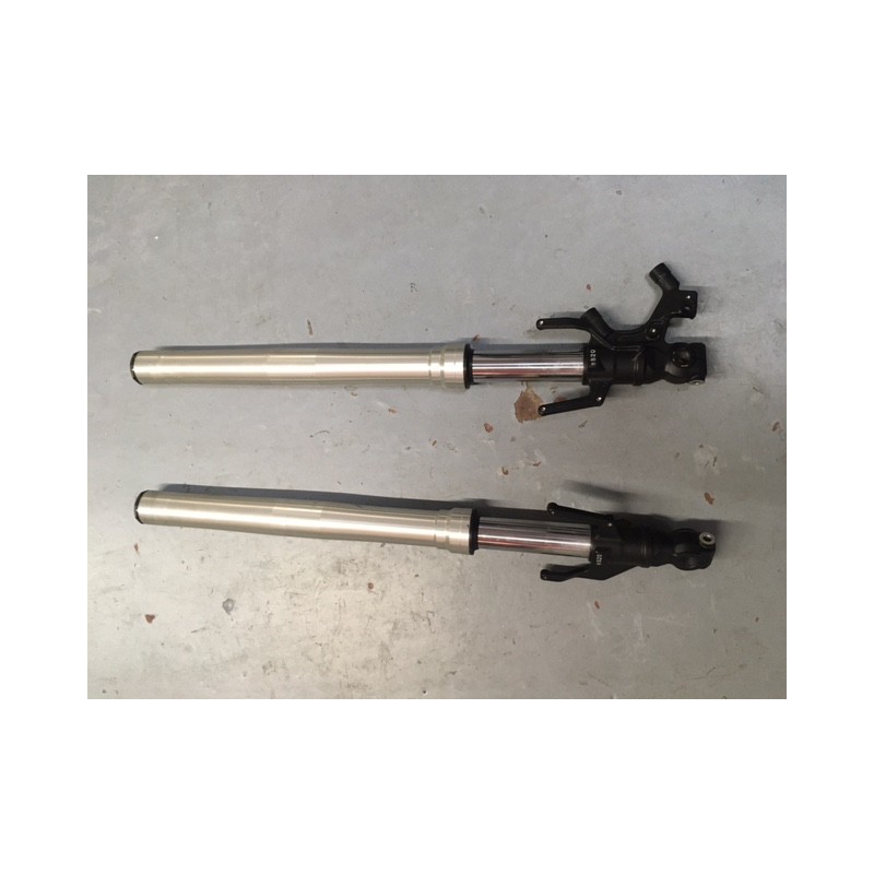 Barras de horquilla de Honda CB 125R de segunda mano