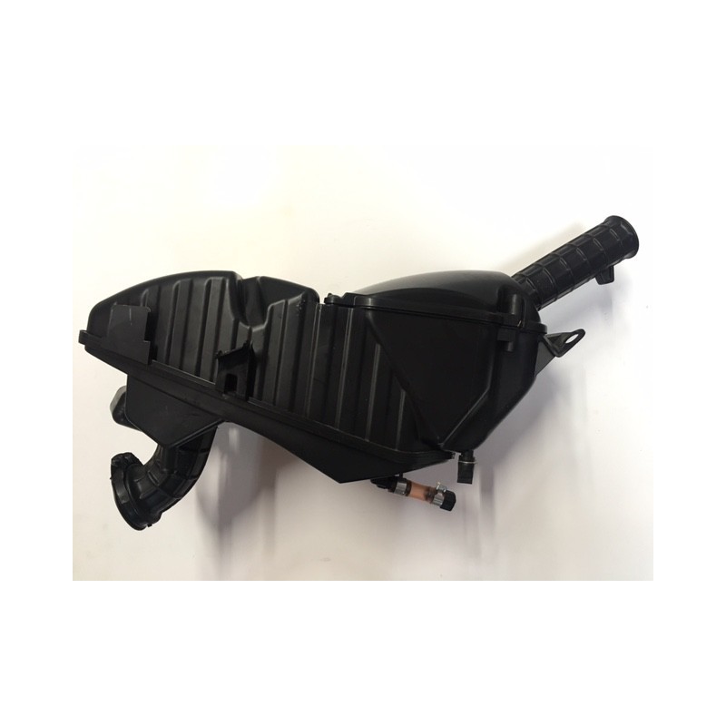 Caja de filtro de aire de Honda CB 125 R 2018 de segunda mano