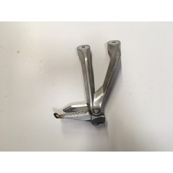 Juego de estribo trasero derecho de Honda CB 125R 2018