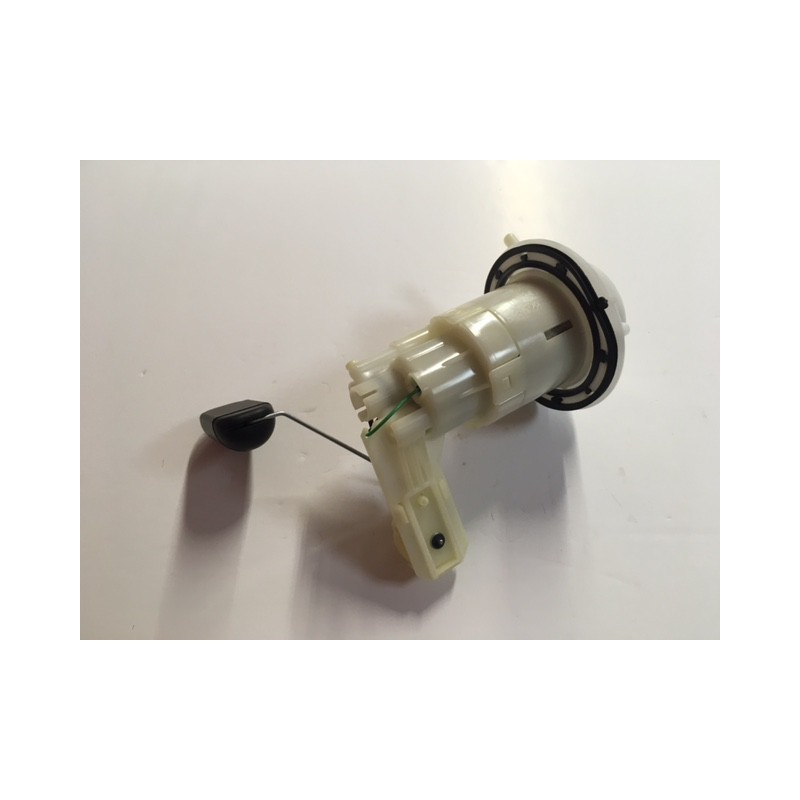 Bomba de gasolina de Honda CB 125 R 2018 de segunda mano
