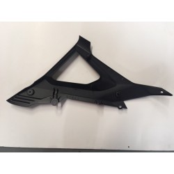 Tapa lateral izquierda de Honda CB 125 R 2018 de segunda mano