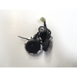 Juego de llaves y CDI de Honda CB 125 R 2018 de segunda mano