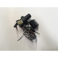 Juego de llaves y CDI de Honda CB 125 R 2018 de segunda mano