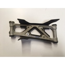 Trapecio trasero inferior derecho de quad Honda TRX Rincon 650 2003 de segunda mano