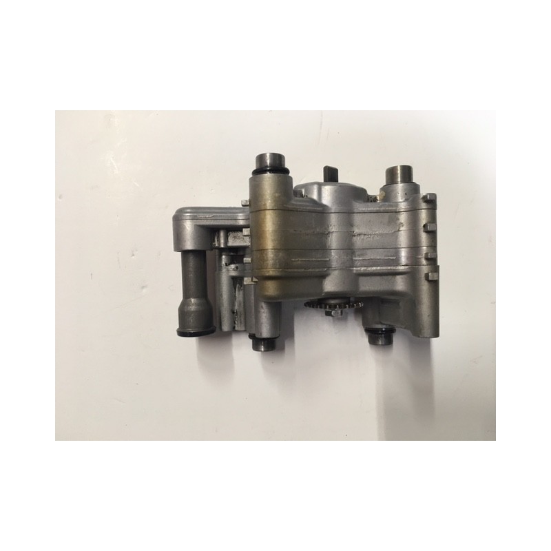 Bomba de aceite de quad Honda TRX Rincon 650 2003 de segunda mano