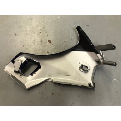 Tapa frontal delantera izquierda de Honda VF 1000F de segunda mano