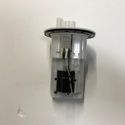 Bomba de gasolina de Honda NT 1100 de segunda mano