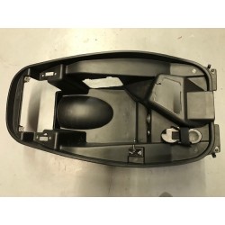 Cofre bajo asiento Kymco Xciting 500 2007-2013 de segunda mano