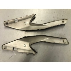 Tapas laterales bajo asiento de Kymco Xciting 500 2007-2013 de segunda mano