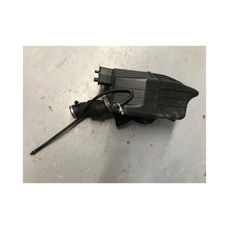 Caja de filtro de aire de Kymco Xciting 500 2007-2013 de segunda mano