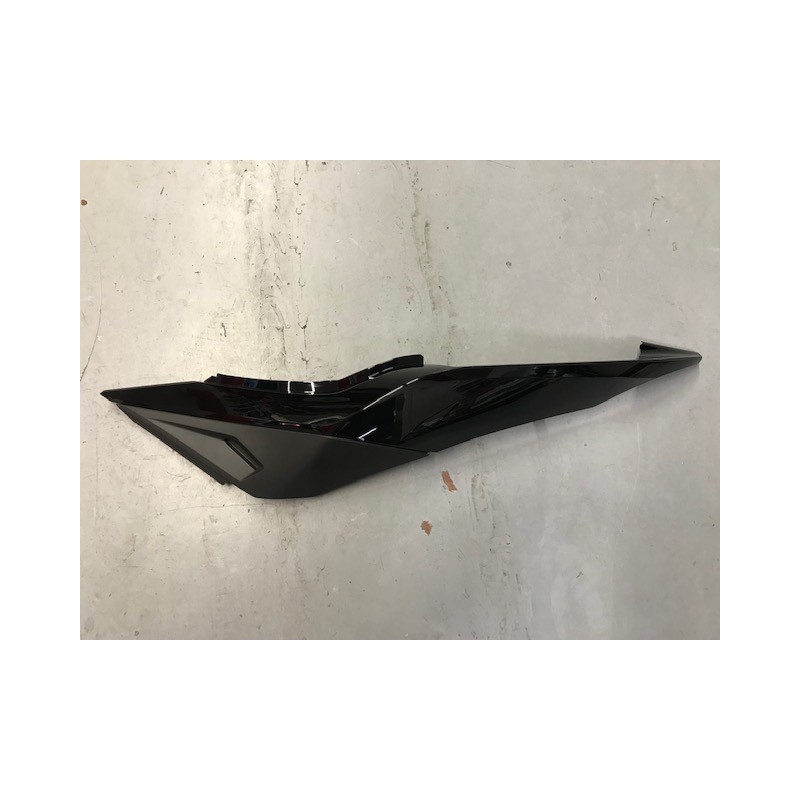 Tapas laterales traseras Honda NT 1100 2022 de segunda mano