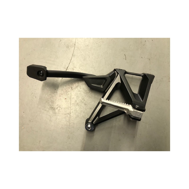 Soporte estribo derecho Honda NT 1100 2022 de segunda mano